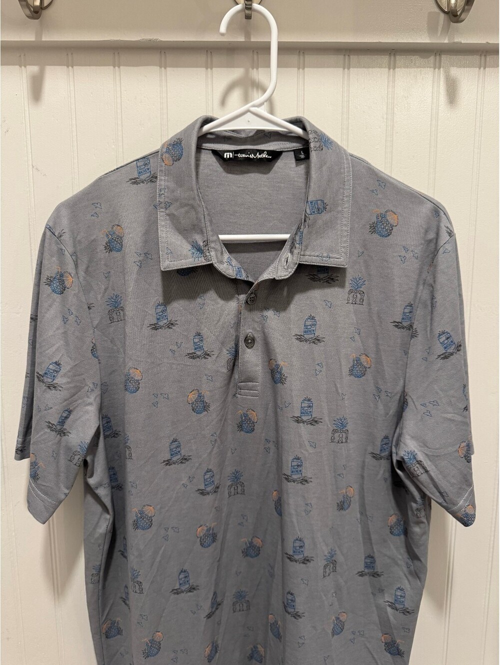 TravisMathew Men's Large Gray Short Sleeve Polo Shirt with Pineapple Drink Print